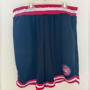 Men Pistons Shorts XL